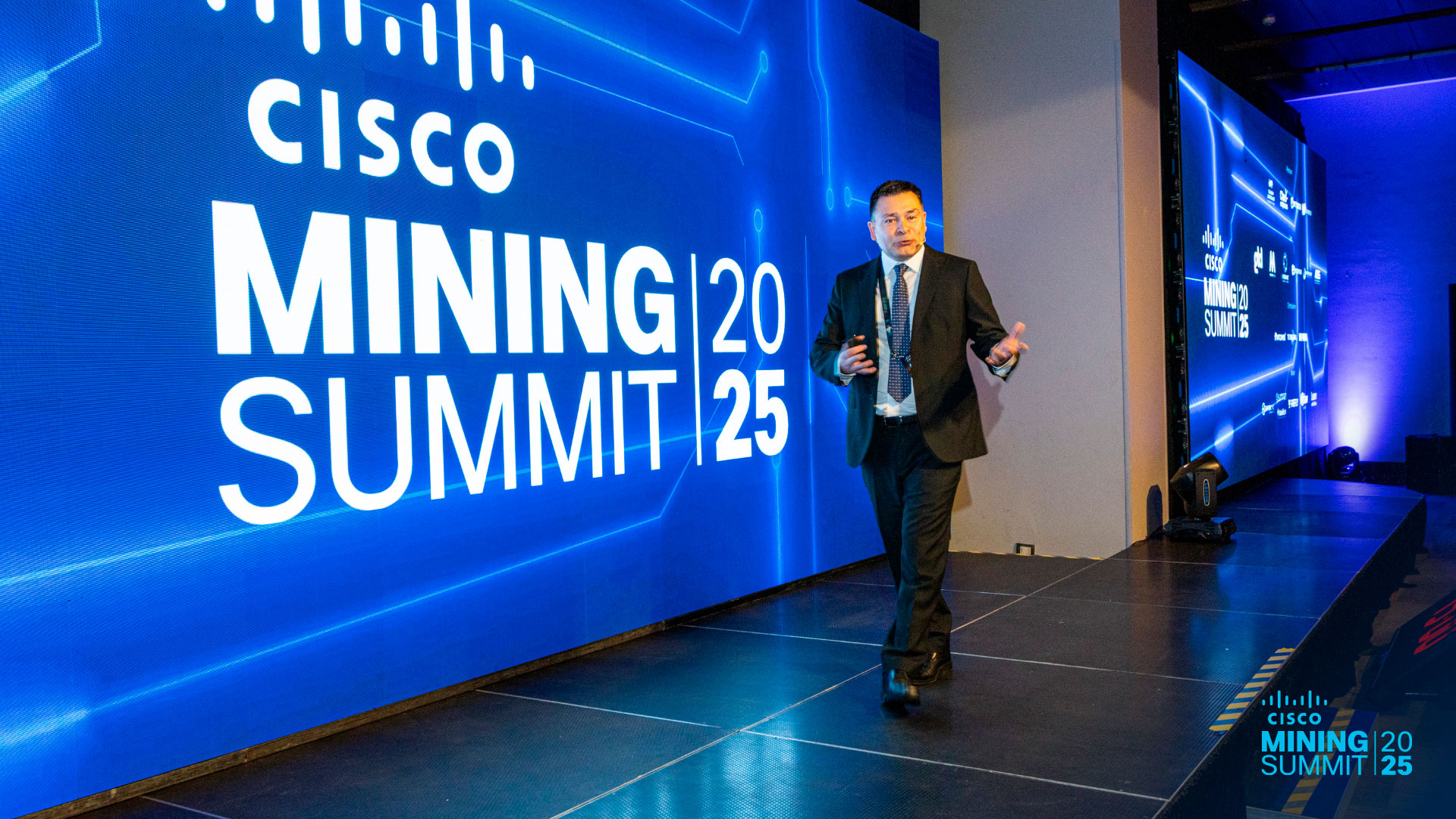 1-Nov-21-2025-06-12-40-0806-PM